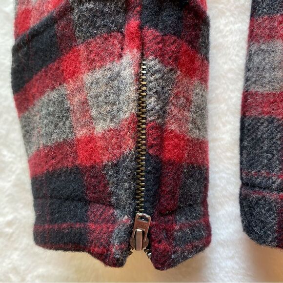 Woolrich Plaid Pea Coat Red Black Gray Size Small - Picture 10 of 13